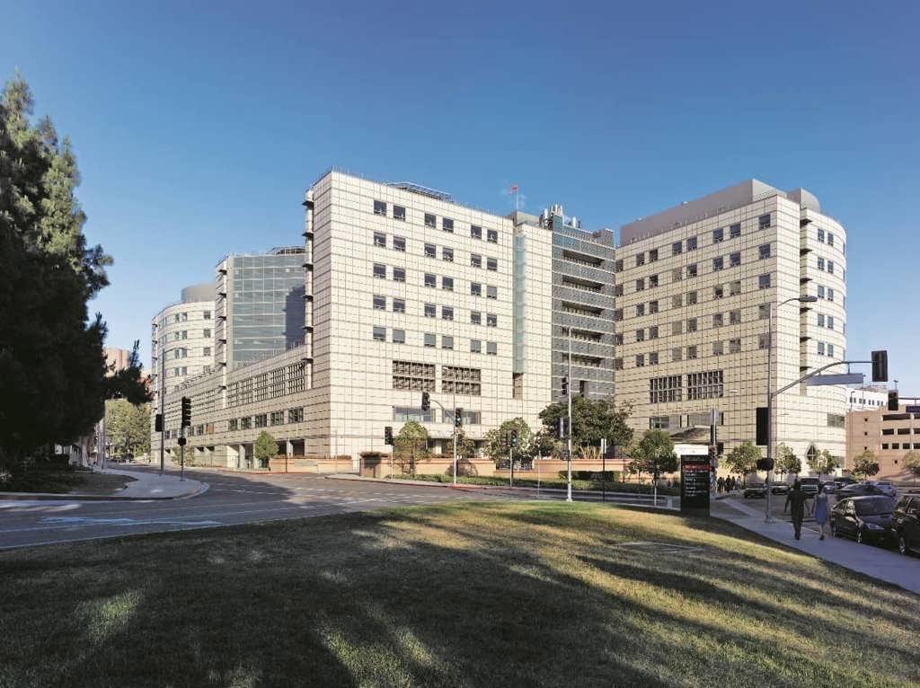 加州大学洛杉矶分校医疗中心